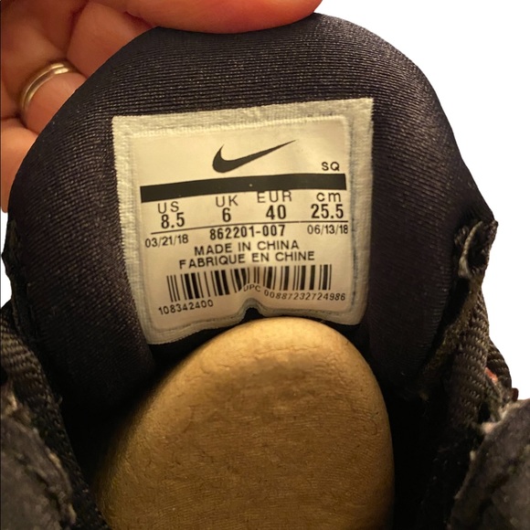 Nike Air Max Plus Just Do It 2018 - 862201-007 Women’s Size 8.5 - Picture 5 of 6